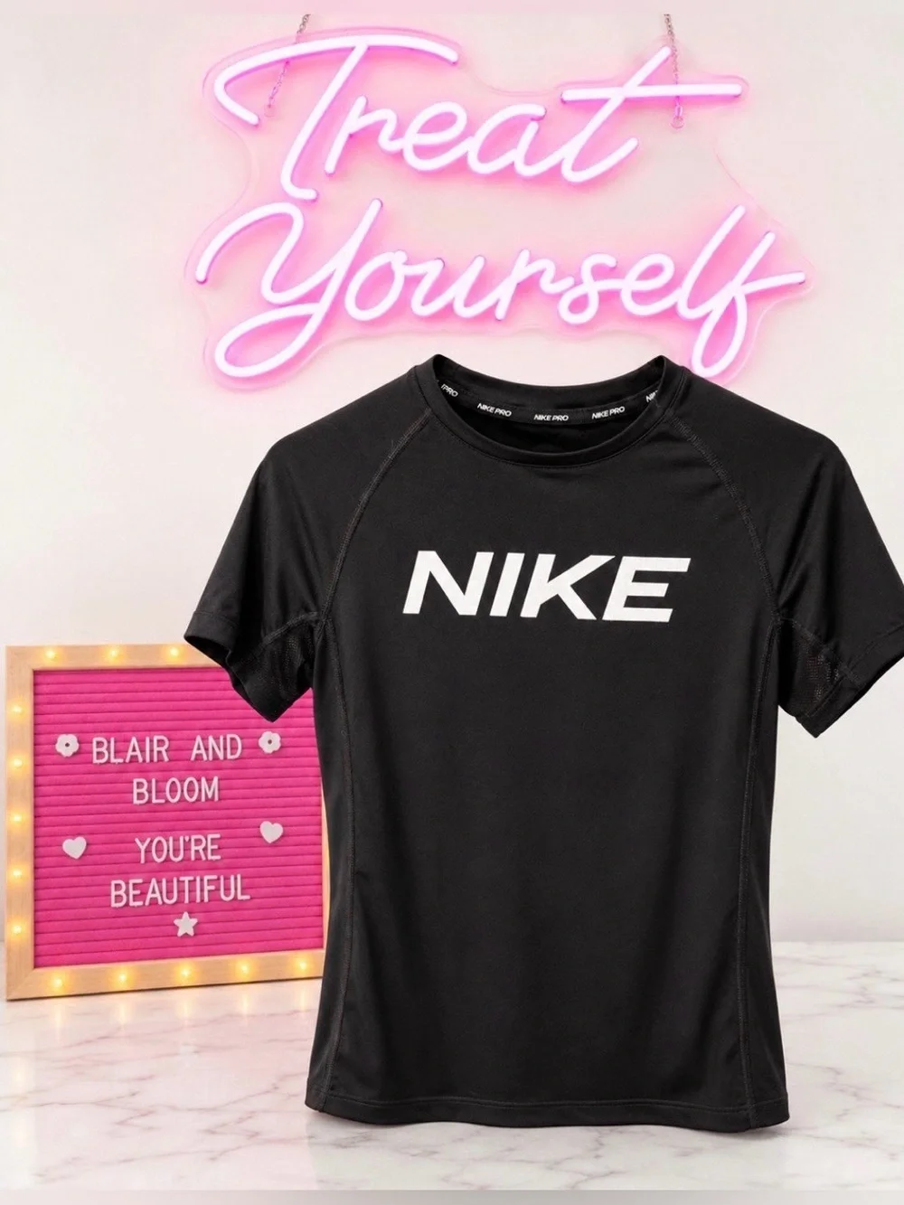 Nike Pro DRI-FIT T-Shirt - Black- Youth Large MSRP 25$